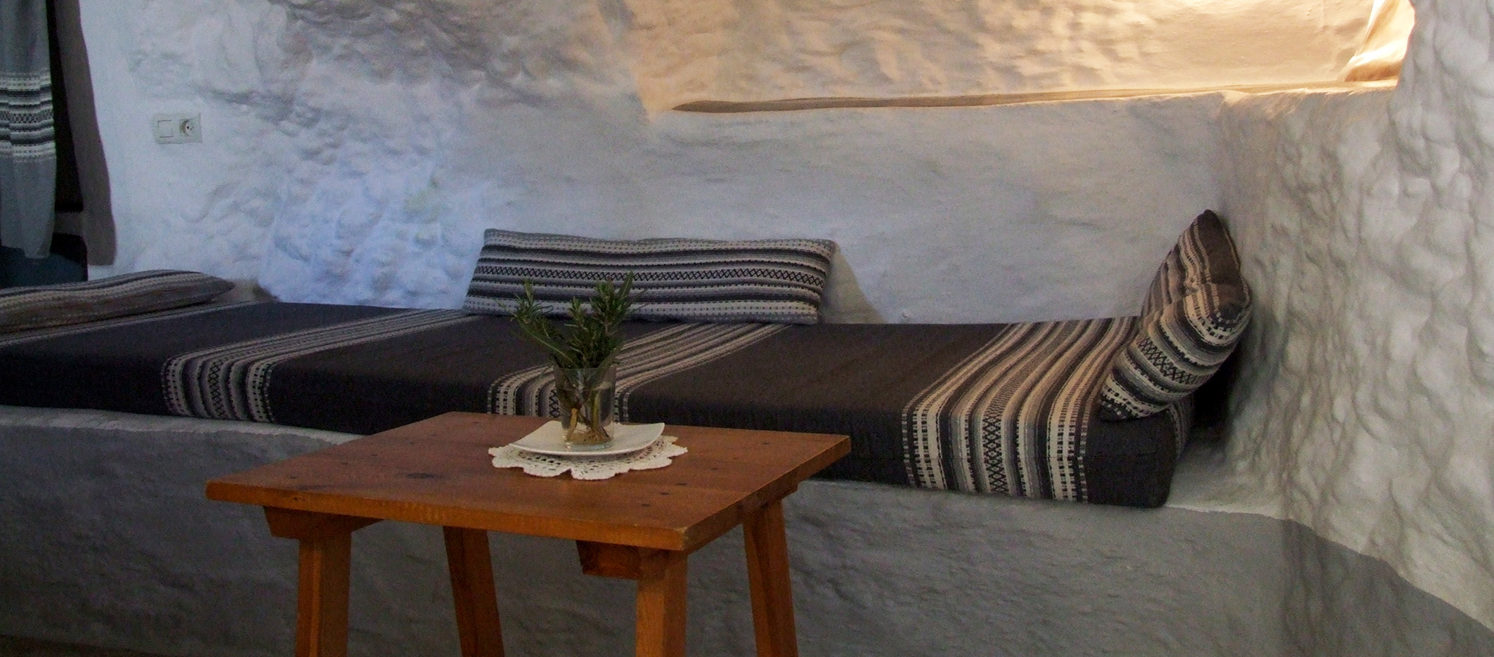 sofa cueva 1